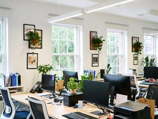 Hvordan Makrotrends Vil Forme Erhvervsejendomme i 2026-2027: Et Dansk Investerings- & Lejeprognose 